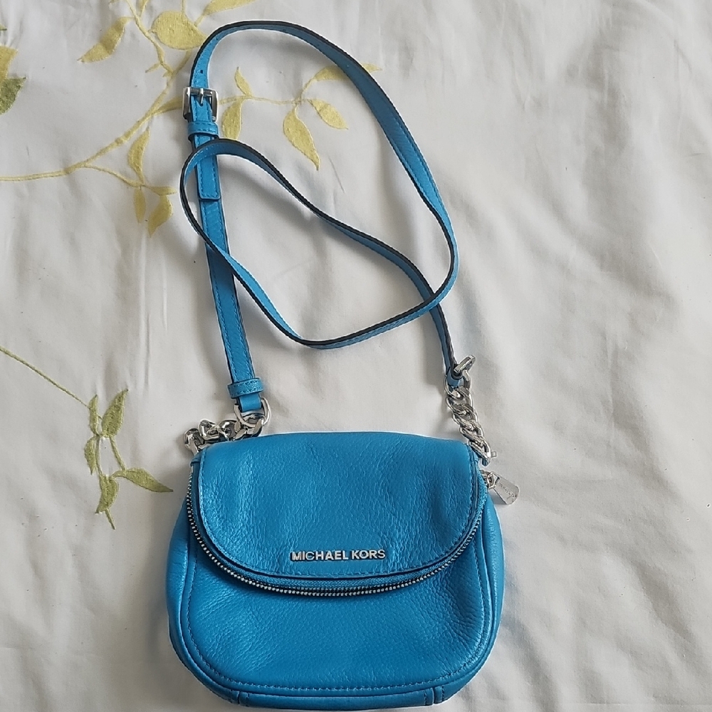 Michael Kors Bedford Flap Crossbody Bag BLUE Summer Blue Leather NWOT
